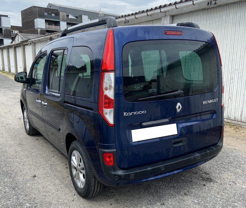Photo 4 de l'offre de RENAULT Kangoo II BUSINESS 1.5 BLUE DCI 95CH à 18290€ chez Amimer autos