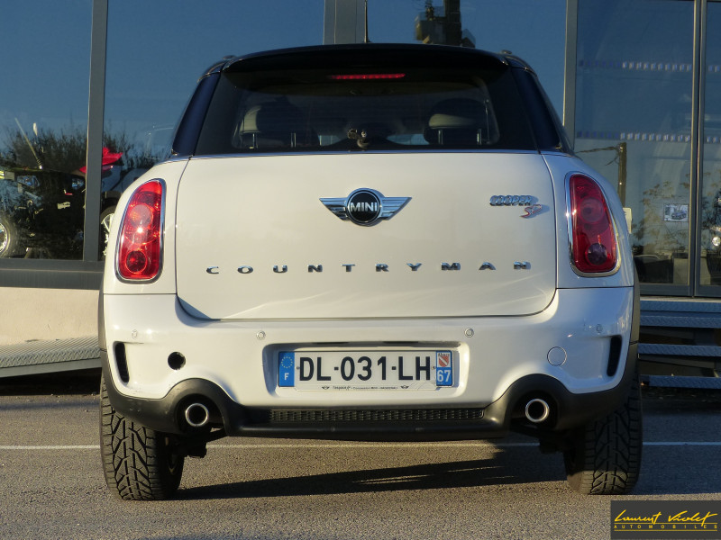 Photo 6 de l'offre de MINI Countryman R60 SD 143 ch ALL4 Pack Red Hot Chili à 12790€ chez Automobiles Laurent Violet