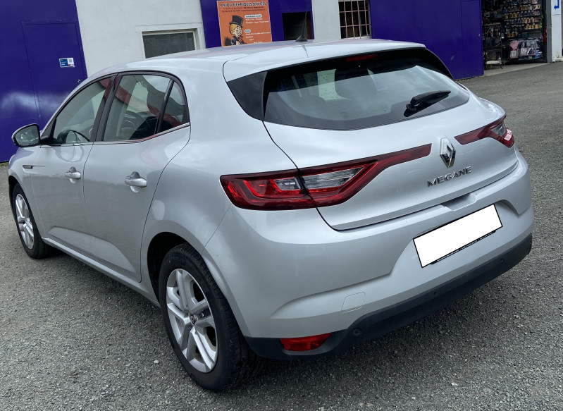 Photo 3 de l'offre de RENAULT MEGANE IV 1.3 TCE 115CH FAP BUSINESS à 17499€ chez Amimer autos