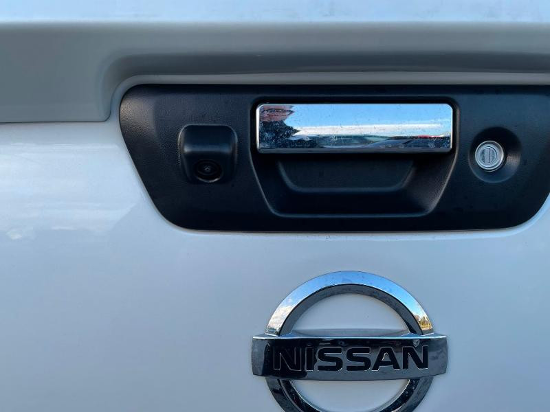 Photo 13 de l'offre de NISSAN Navara 2.3 dCi 190ch Double-Cab N-Guard 2018 BVA à 34900€ chez Dugast automobiles