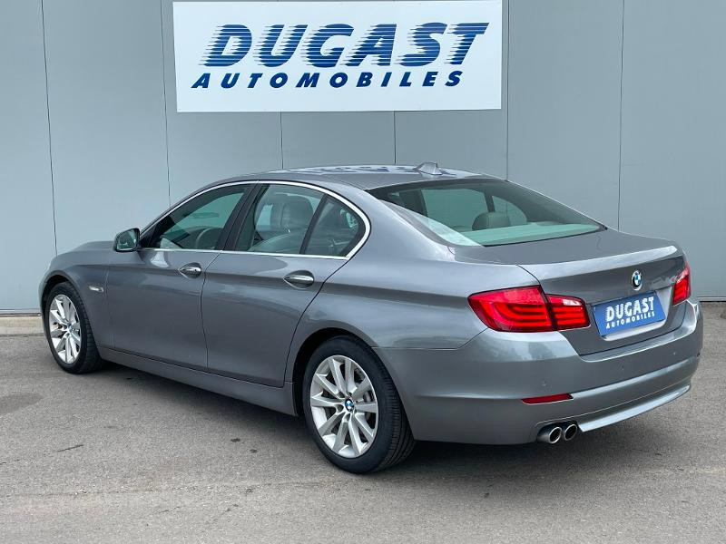 Photo 3 de l'offre de BMW Serie 5 530dA 245ch Luxe à 17900€ chez Dugast automobiles