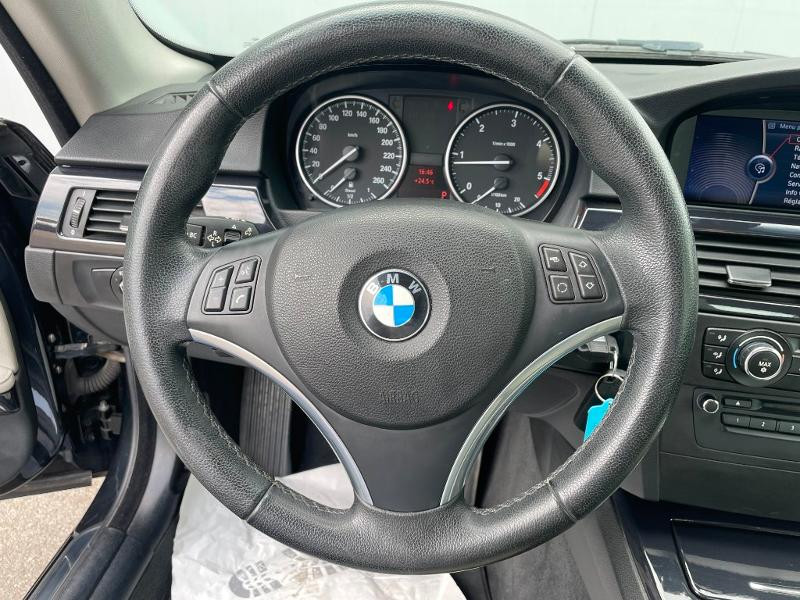 Photo 12 de l'offre de BMW Serie 3 Coupe 320dA 177ch Luxe à 11900€ chez Dugast automobiles
