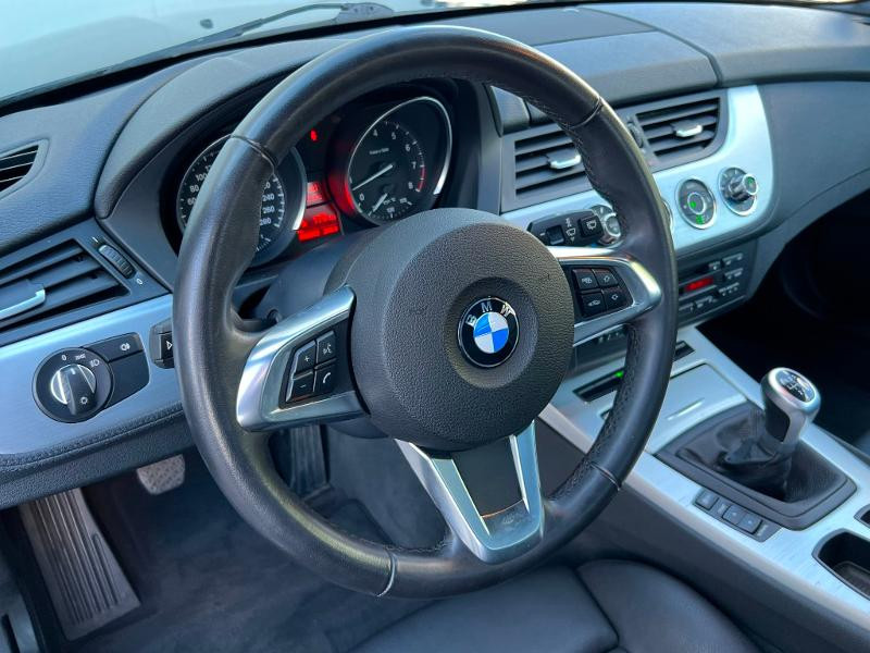 Photo 12 de l'offre de BMW Z4 Roadster sDrive 35i 306ch Confort à 32900€ chez Dugast automobiles