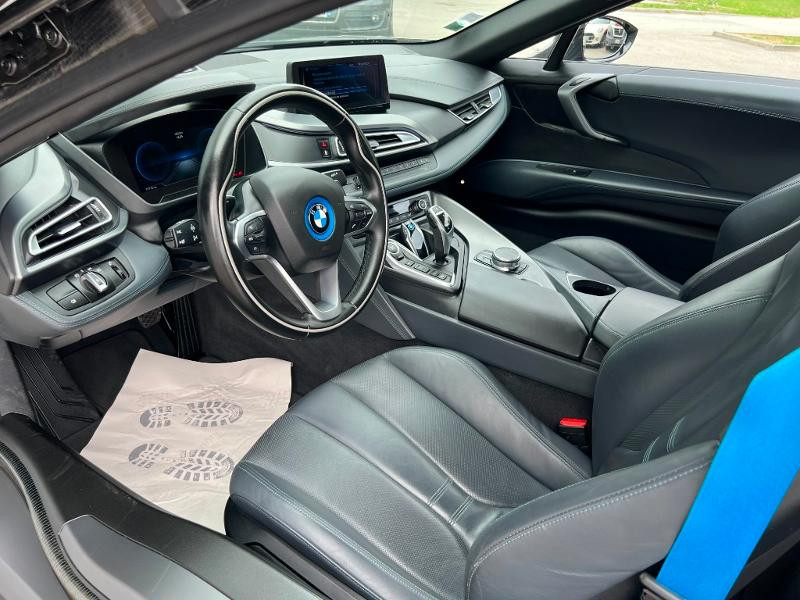Photo 11 de l'offre de BMW i8 362ch à 69900€ chez Dugast automobiles