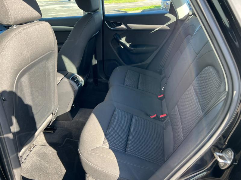 Photo 10 de l'offre de AUDI Q3 2.0 TDI 150ch ultra Business line à 21900€ chez Dugast automobiles