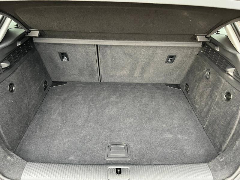 Photo 10 de l'offre de AUDI A3 Sportback 2.0 TDI 150ch business line quattro à 22900€ chez Dugast automobiles