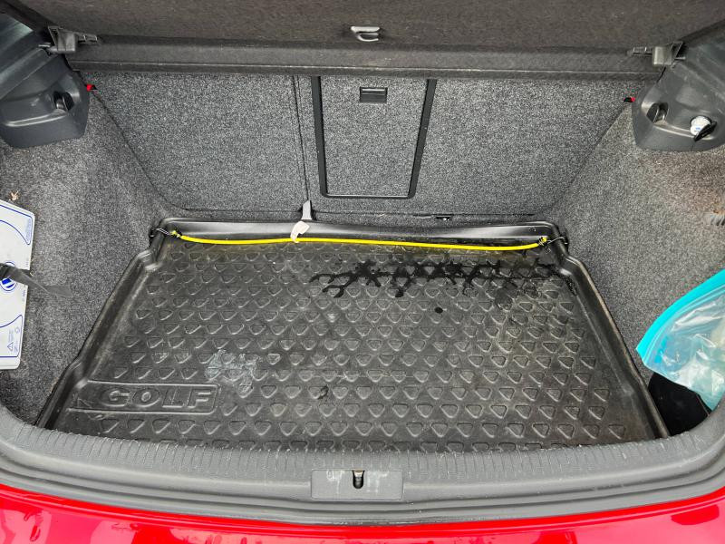 Photo 10 de l'offre de VOLKSWAGEN Golf 2.0 TSI 210ch GTI 5p à 19900€ chez Dugast automobiles