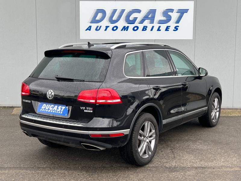 Photo 4 de l'offre de VOLKSWAGEN Touareg 3.0 V6 TDI 262ch BlueMotion Technology Carat Edition 4Motion Tiptronic à 33900€ chez Dugast automobiles