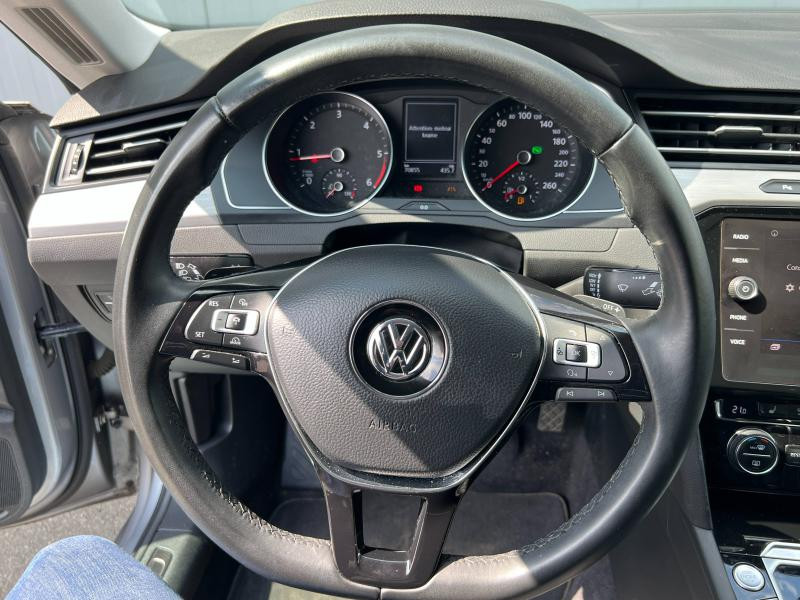 Photo 17 de l'offre de VOLKSWAGEN Arteon 2.0 TDI 150ch BlueMotion Technology DSG7 à 27900€ chez Dugast automobiles
