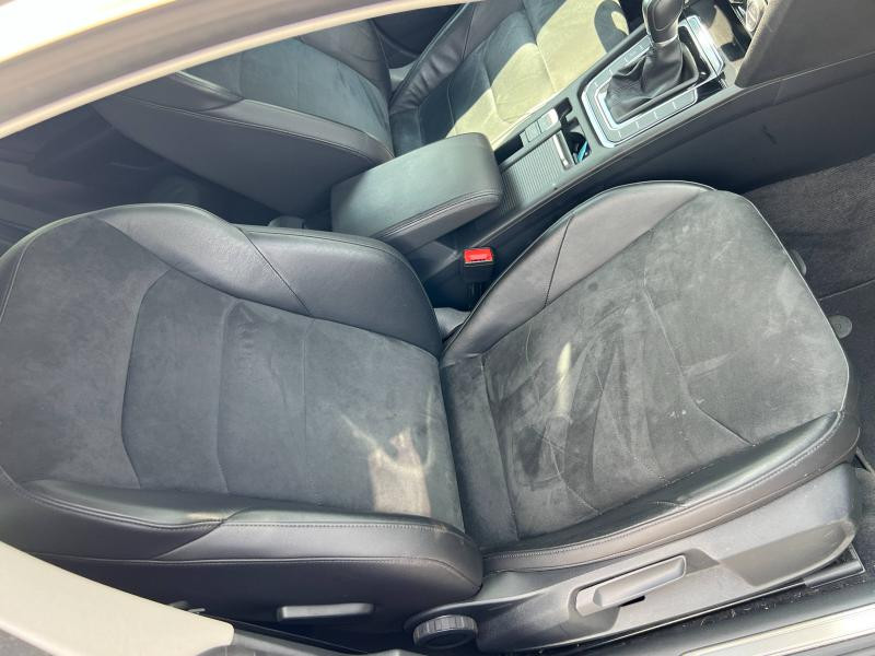 Photo 6 de l'offre de VOLKSWAGEN Arteon 2.0 TDI 150ch BlueMotion Technology DSG7 à 27900€ chez Dugast automobiles