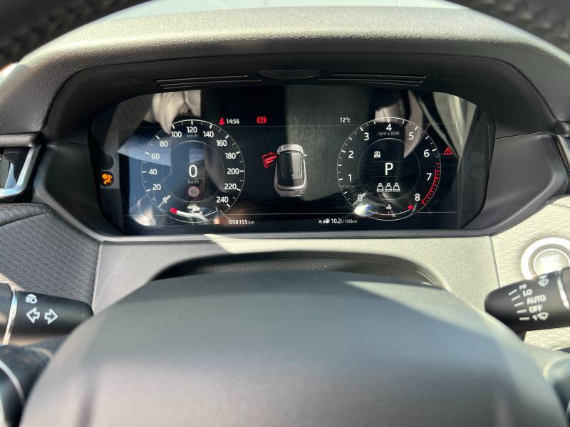 Photo 20 de l'offre de LAND-ROVER Range Rover Velar 2.0P 300ch S AWD BVA à 56900€ chez Dugast automobiles