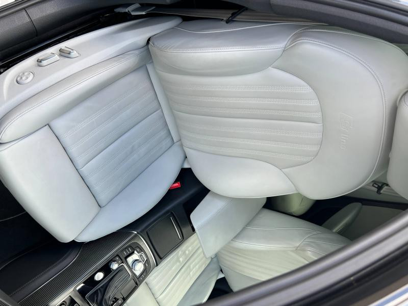 Photo 7 de l'offre de AUDI A6 Avant 3.0 V6 BiTDI 326ch Compétition quattro Tiptronic à 39900€ chez Dugast automobiles