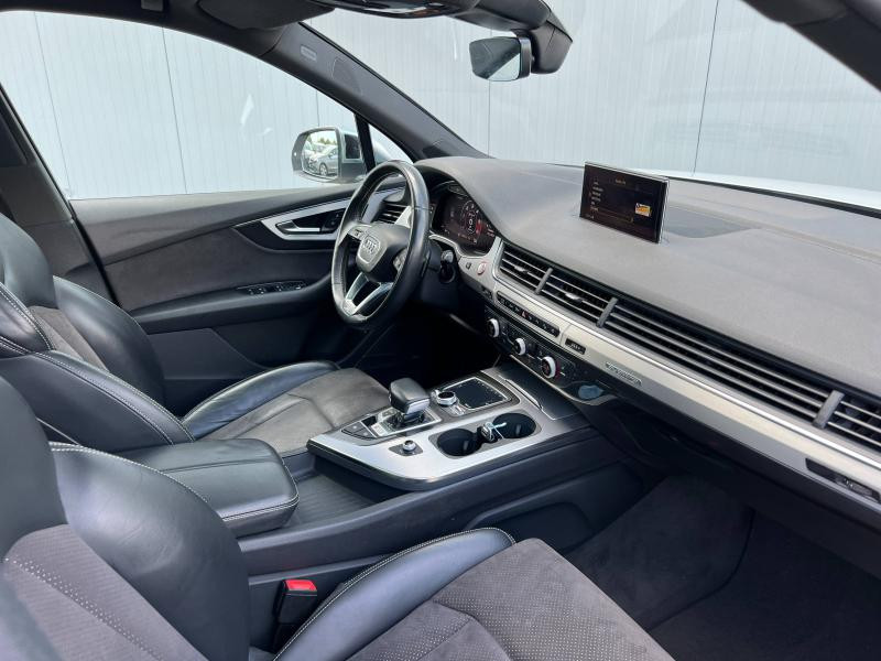 Photo 5 de l'offre de AUDI SQ7 4.0 V8 TDI 435ch clean diesel quattro Tiptronic 5 places à 66900€ chez Dugast automobiles