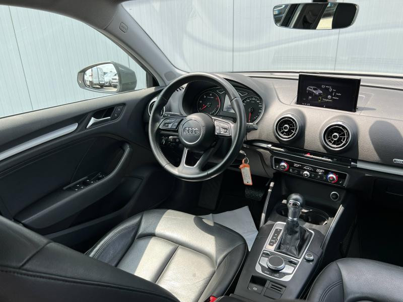 Photo 9 de l'offre de AUDI A3 Sportback 1.6 TDI 116ch Business line S tronic 7 à 19900€ chez Dugast automobiles