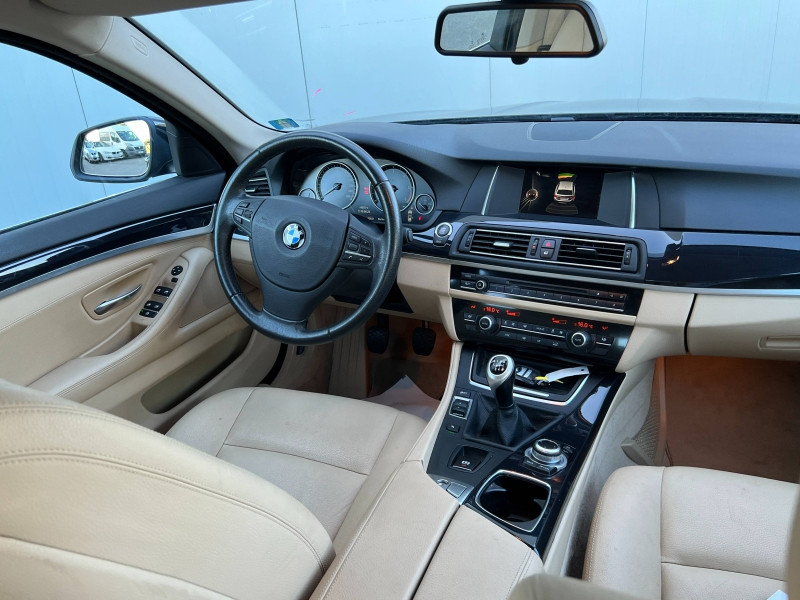 Photo 9 de l'offre de BMW Série 5 Touring 518d 150ch Business à 22900€ chez Dugast automobiles