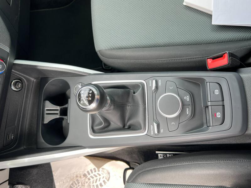 Photo 20 de l'offre de AUDI Q2 30 TFSI 116ch Business line Euro6dT à 22900€ chez Dugast automobiles