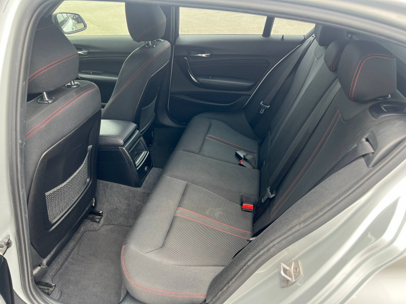 Photo 11 de l'offre de BMW Série 1 118d 150ch Sport 5p à 14900€ chez Dugast automobiles