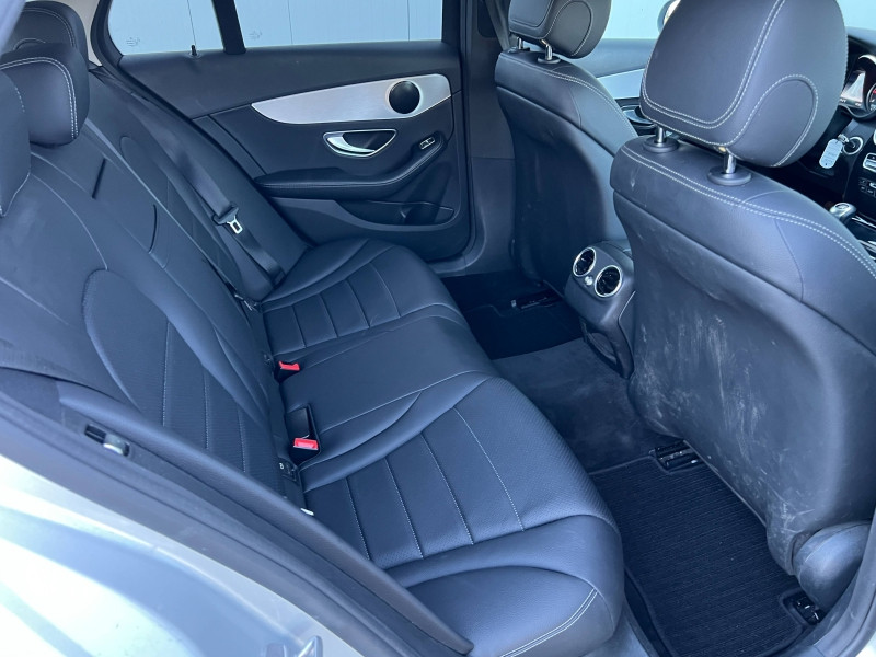 Photo 8 de l'offre de MERCEDES-BENZ Classe C Break 180 d Business Executive à 19900€ chez Dugast automobiles