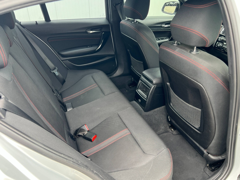 Photo 8 de l'offre de BMW Série 1 118d 150ch Sport 5p à 14900€ chez Dugast automobiles