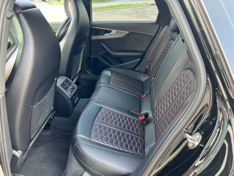 Photo 18 de l'offre de AUDI RS4 Avant 2.9 V6 TFSI 450ch quattro tiptronic 8 à 65900€ chez Dugast automobiles
