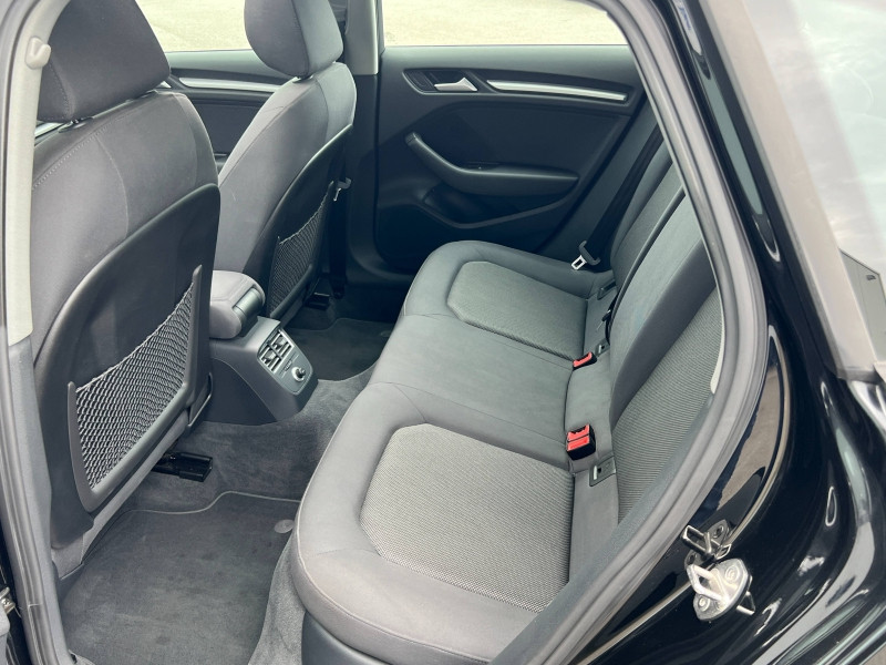 Photo 12 de l'offre de AUDI A3 Sportback 2.0 TFSI 190ch Business line S tronic 7 à 18900€ chez Dugast automobiles