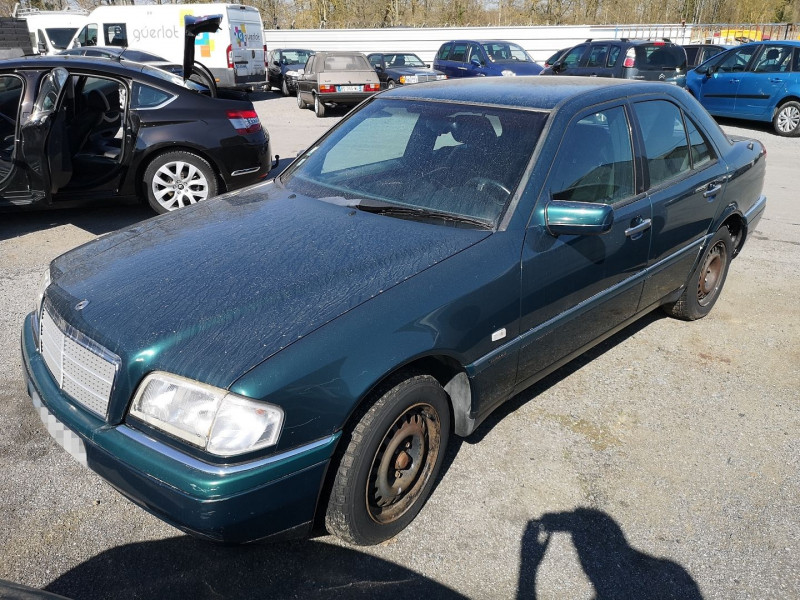 Mercedes-Benz CLASSE C (W202) 220D ELEGANCE Diesel VERT Occasion à vendre