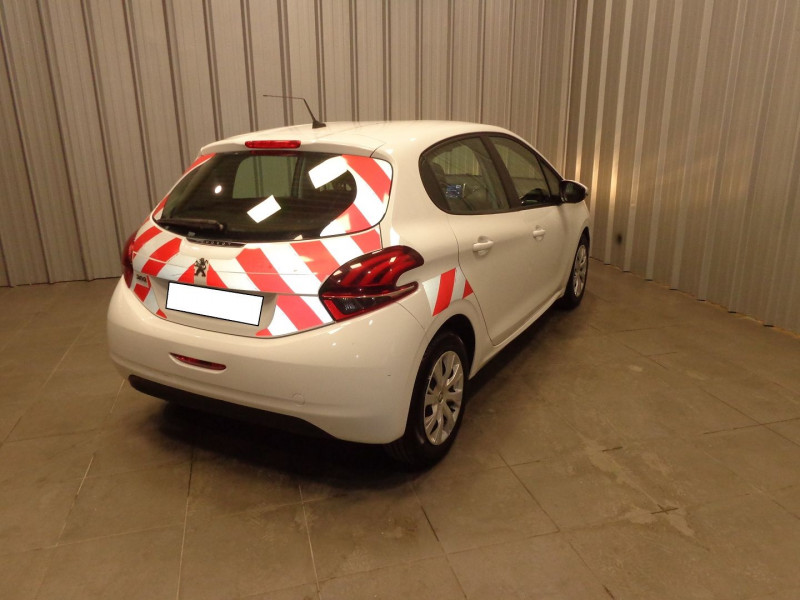 Photo 2 de l'offre de PEUGEOT 208 AFFAIRE 1.6 BLUEHDI 75CH PREMIUM PACK à 10990€ chez Auto VEC