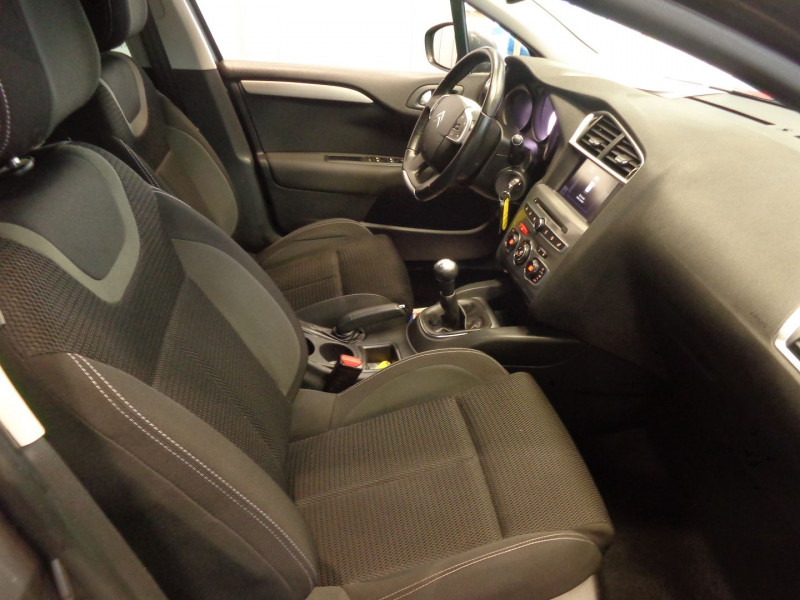 Photo 6 de l'offre de CITROEN C4 STE 1.6 BLUEHDI 100 MILLENIUM BUSINESS à 11990€ chez Auto VEC