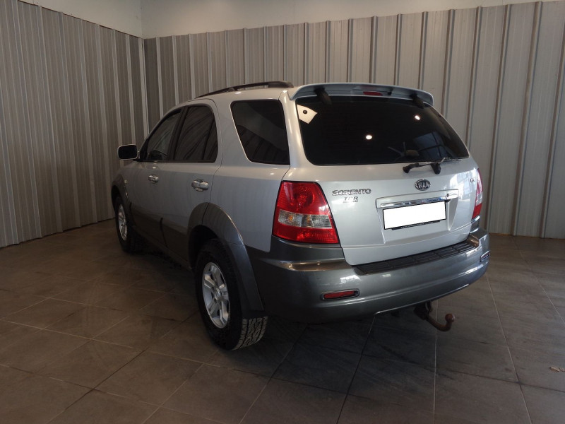 Photo 4 de l'offre de KIA SORENTO 2.5 CRDI EX MAJOR à 8490€ chez Auto VEC