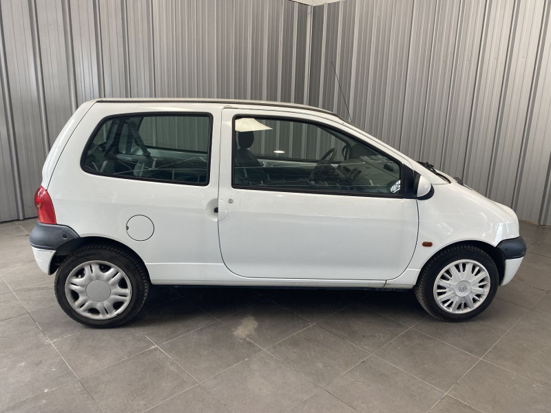 Photo 9 de l'offre de RENAULT TWINGO 1.2 60CH AUTHENTIQUE à 4490€ chez Auto VEC