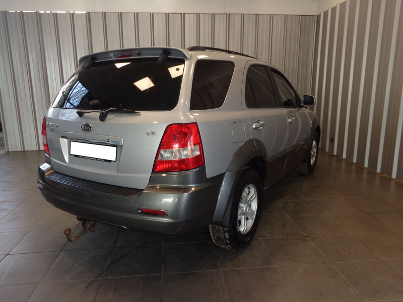 Photo 6 de l'offre de KIA SORENTO 2.5 CRDI EX MAJOR à 8490€ chez Auto VEC