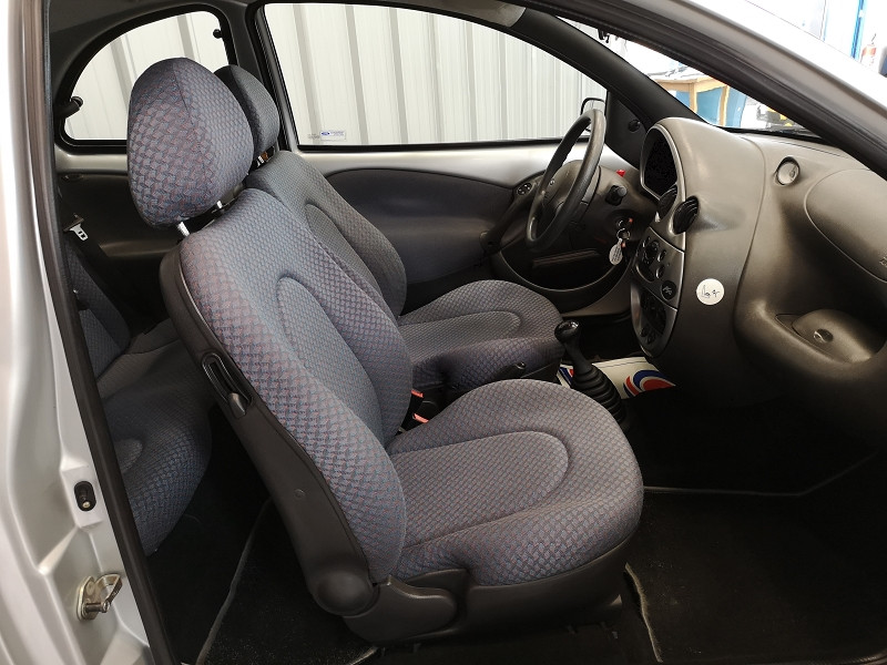 Photo 13 de l'offre de FORD KA 1.3 60CH OBSESSION 3P à 4490€ chez Auto VEC