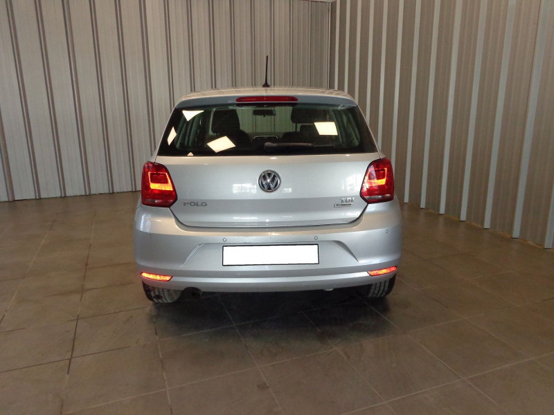 Photo 6 de l'offre de VOLKSWAGEN POLO 1.4 TDI 90CH BLUEMOTION TECHNOLOGY BEATS AUDIO 5P à 10990€ chez Auto VEC