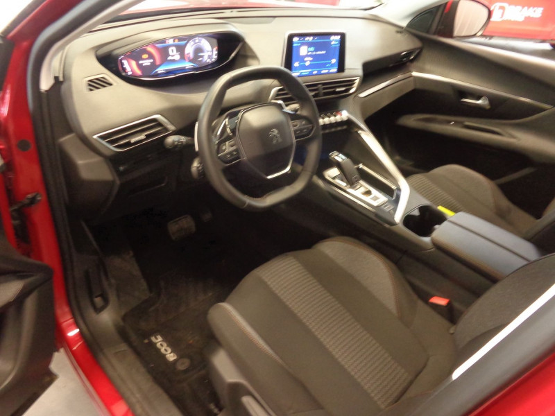 Photo 4 de l'offre de PEUGEOT 3008 1.2 PURETECH 130CH ALLURE BUSINESS S&S EAT8  6CV à 27490€ chez Auto VEC
