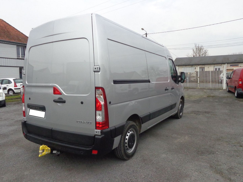 Photo 5 de l'offre de RENAULT MASTER III FG F3300 L2H2 2.3 BLUE DCI 150CH GRAND CONFORT EURO6 à 42990€ chez Auto VEC