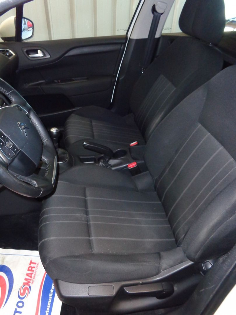 Photo 10 de l'offre de CITROEN C4 STE 1.6 BLUEHDI 100 LIVE à 4990€ chez Auto VEC