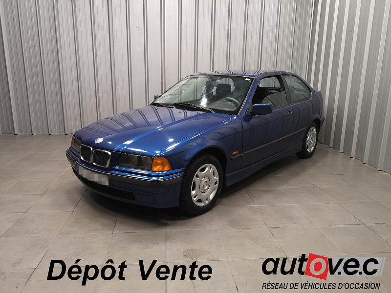 Photo 1 de l'offre de BMW SERIE 3 COMPACT (E36) 316IA 105CH à 5490€ chez Auto VEC