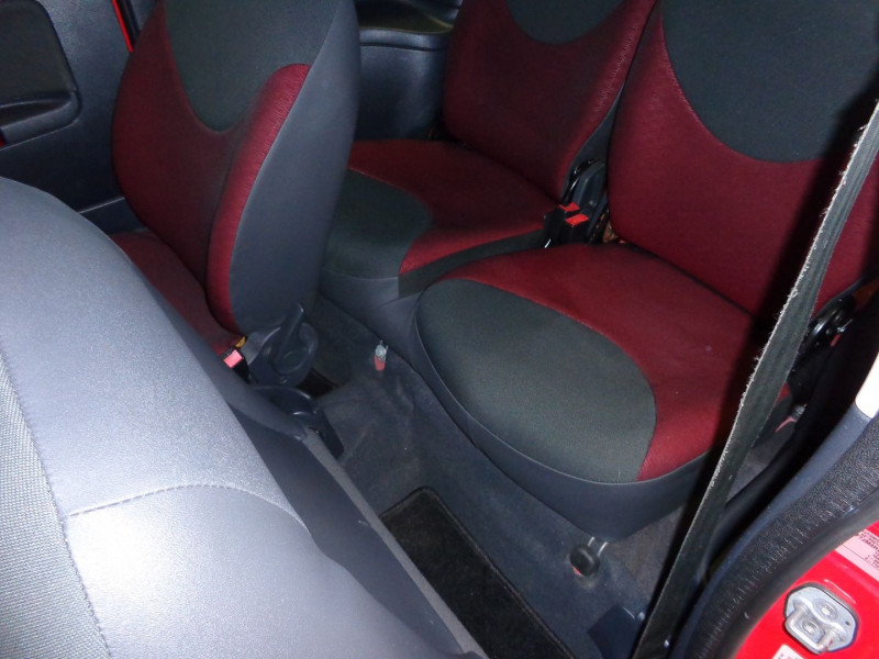 Photo 8 de l'offre de CITROEN C2 1.4 HDI70 LEADER PACK à 4990€ chez Auto VEC
