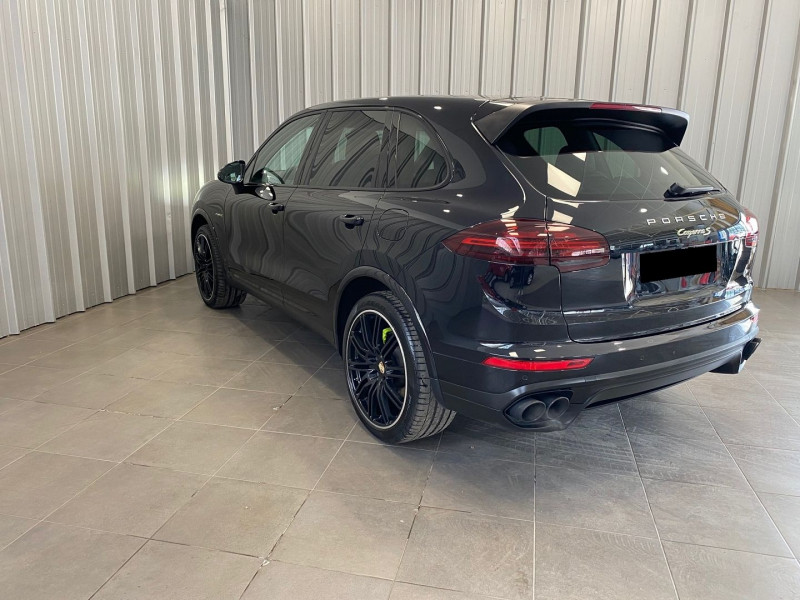 Photo 5 de l'offre de PORSCHE CAYENNE (958) 3.0 416CH S E-HYBRID à 42990€ chez Auto VEC