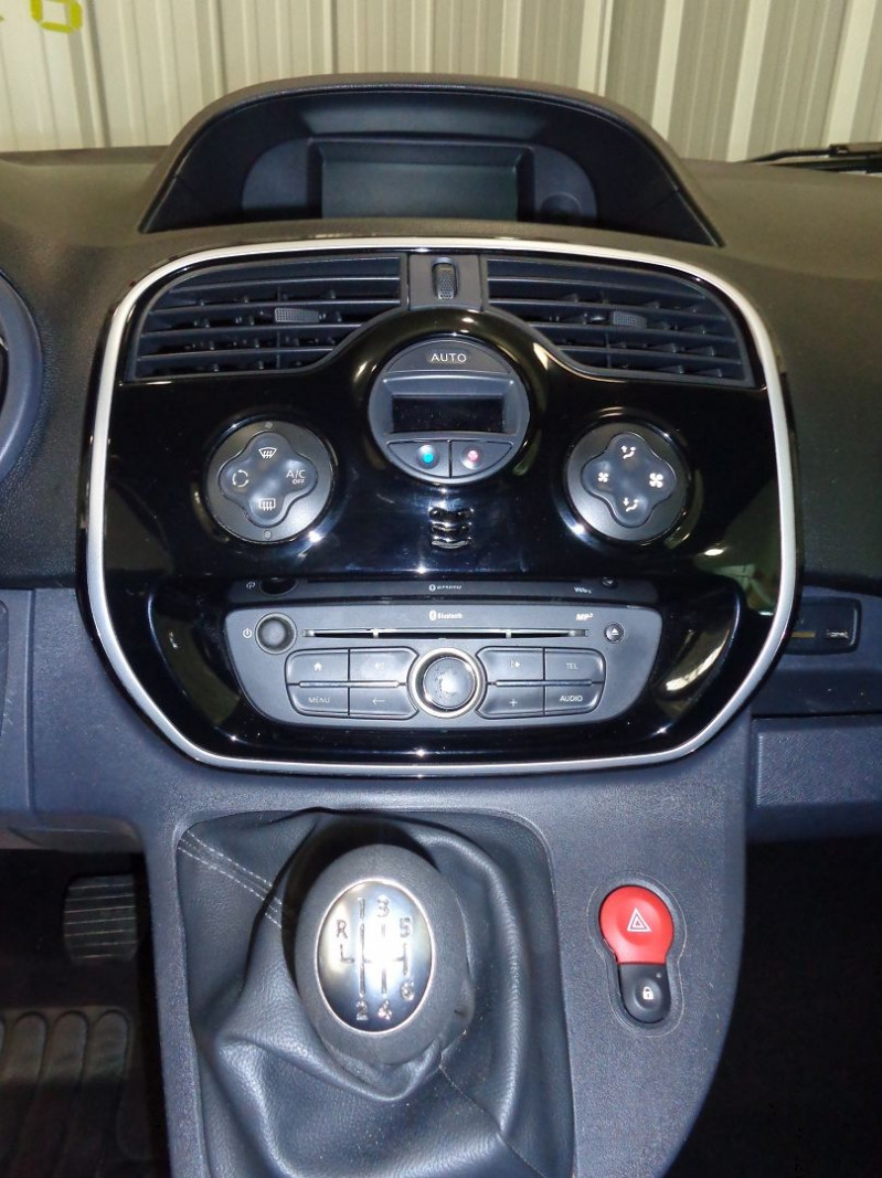 Photo 14 de l'offre de RENAULT KANGOO II 1.5 BLUE DCI 115CH INTENS à 17990€ chez Auto VEC