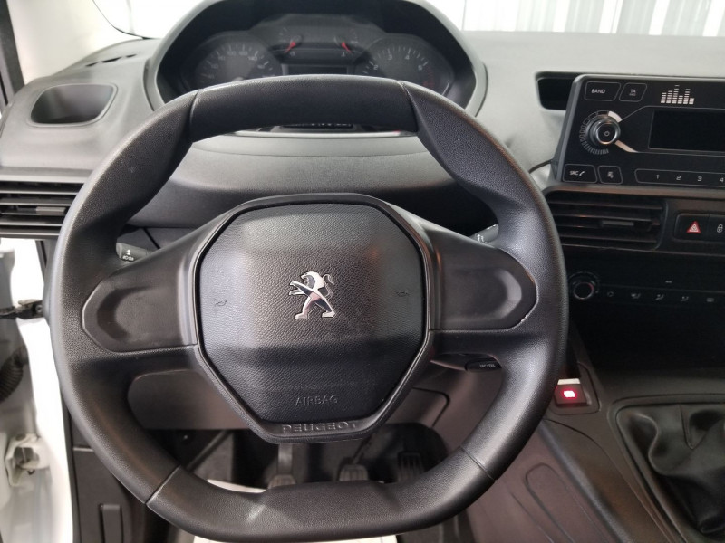 Photo 12 de l'offre de PEUGEOT PARTNER LONG 950KG BLUEHDI 100CH S&S BVM5 PREMIUM à 17490€ chez Auto VEC