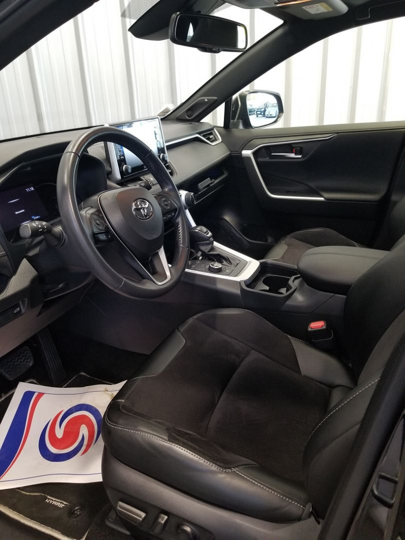 Photo 12 de l'offre de TOYOTA RAV4 HYBRIDE 218CH BLACK EDITION 2WD MY21 à 39990€ chez Auto VEC