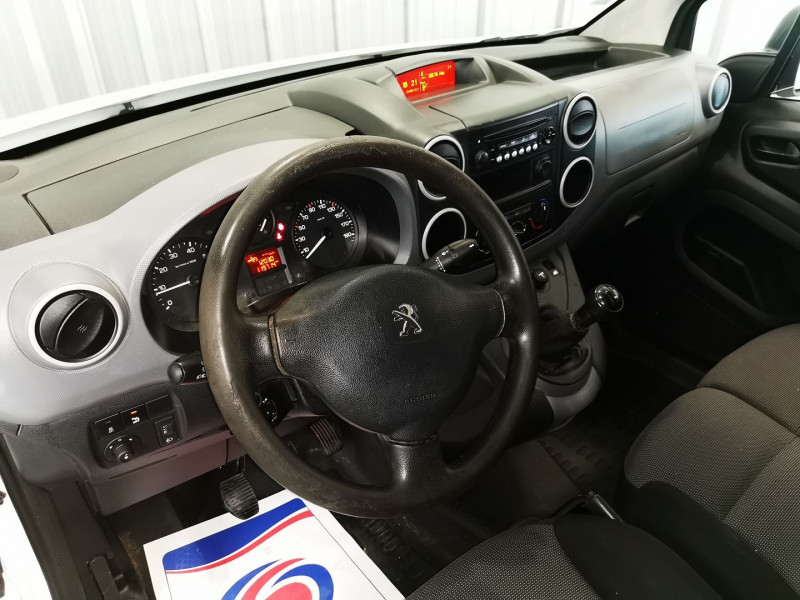 Photo 9 de l'offre de PEUGEOT PARTNER STANDARD 1.6 BLUEHDI 100CH PREMIUM à 10490€ chez Auto VEC
