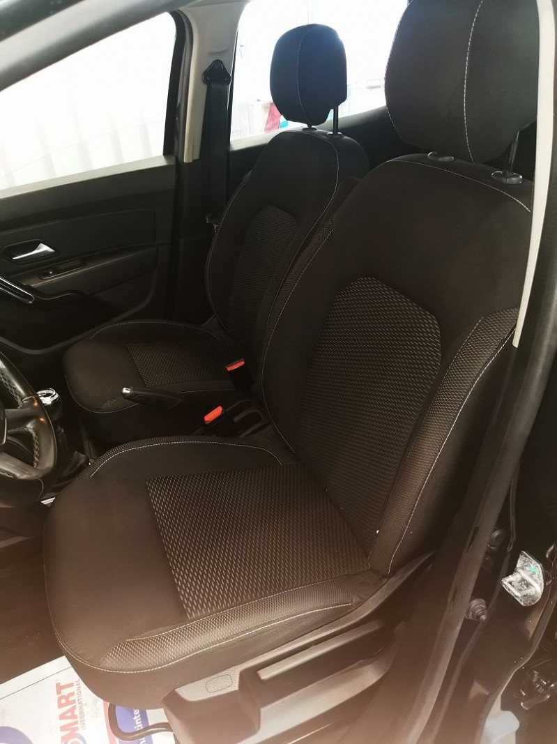 Photo 12 de l'offre de DACIA DUSTER 1.5 BLUE DCI 115CH CONFORT 4X2 à 13990€ chez Auto VEC