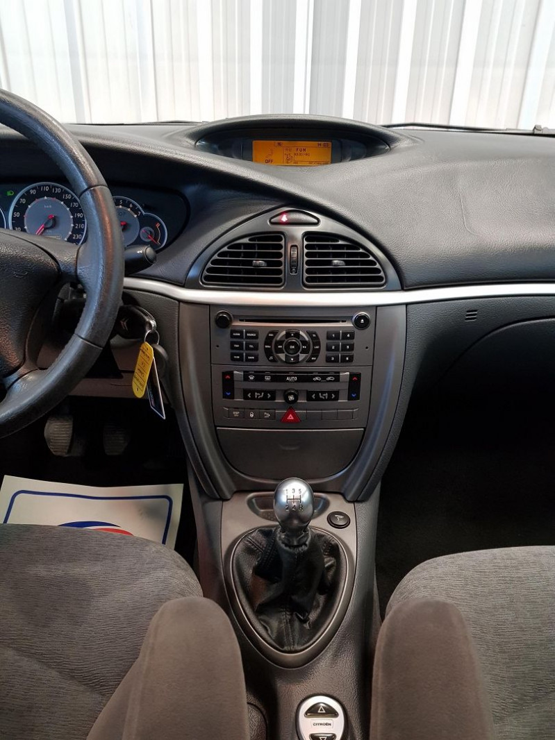 Photo 12 de l'offre de CITROEN C5 1.6 HDI110 PACK AMBIANCE à 5490€ chez Auto VEC