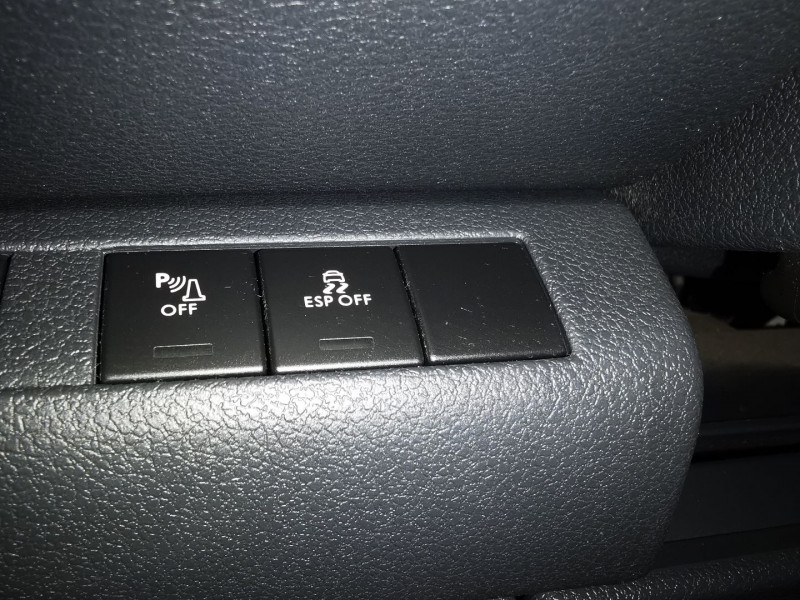 Photo 14 de l'offre de PEUGEOT 3008 1.6 VTI 16V CONFORT PACK à 8490€ chez Auto VEC