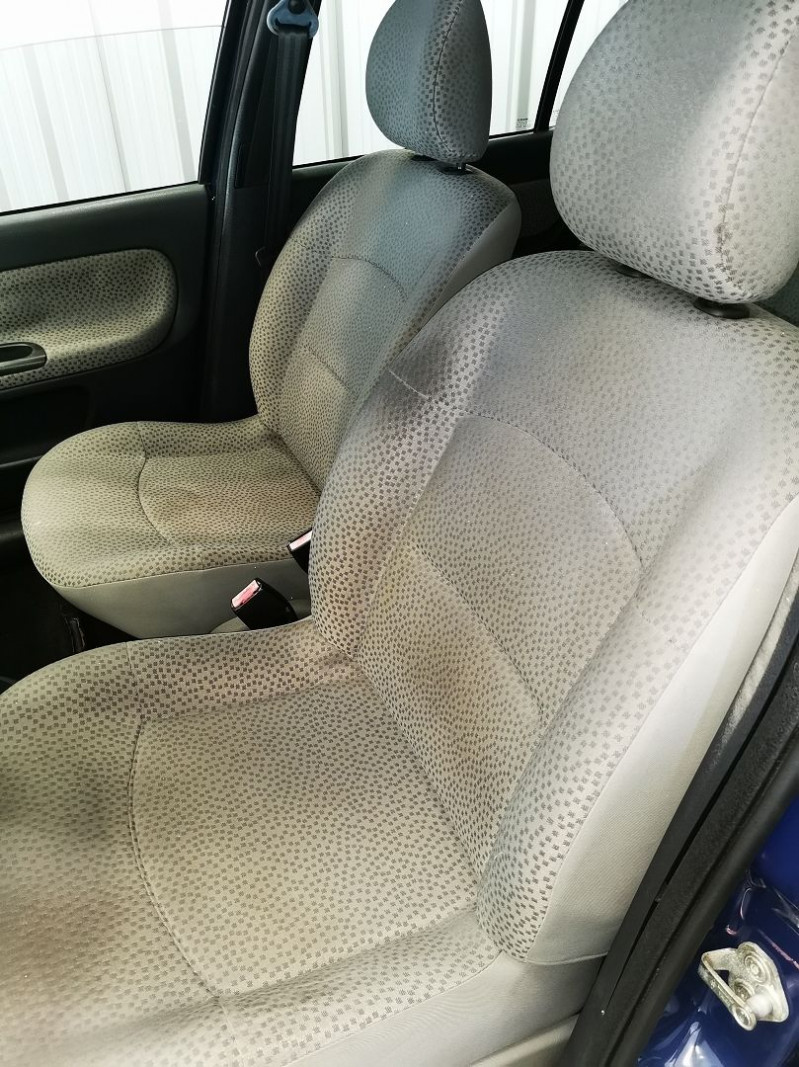 Photo 12 de l'offre de RENAULT CLIO II 1.5 DCI 65CH CAMPUS 5P à 1990€ chez Auto VEC