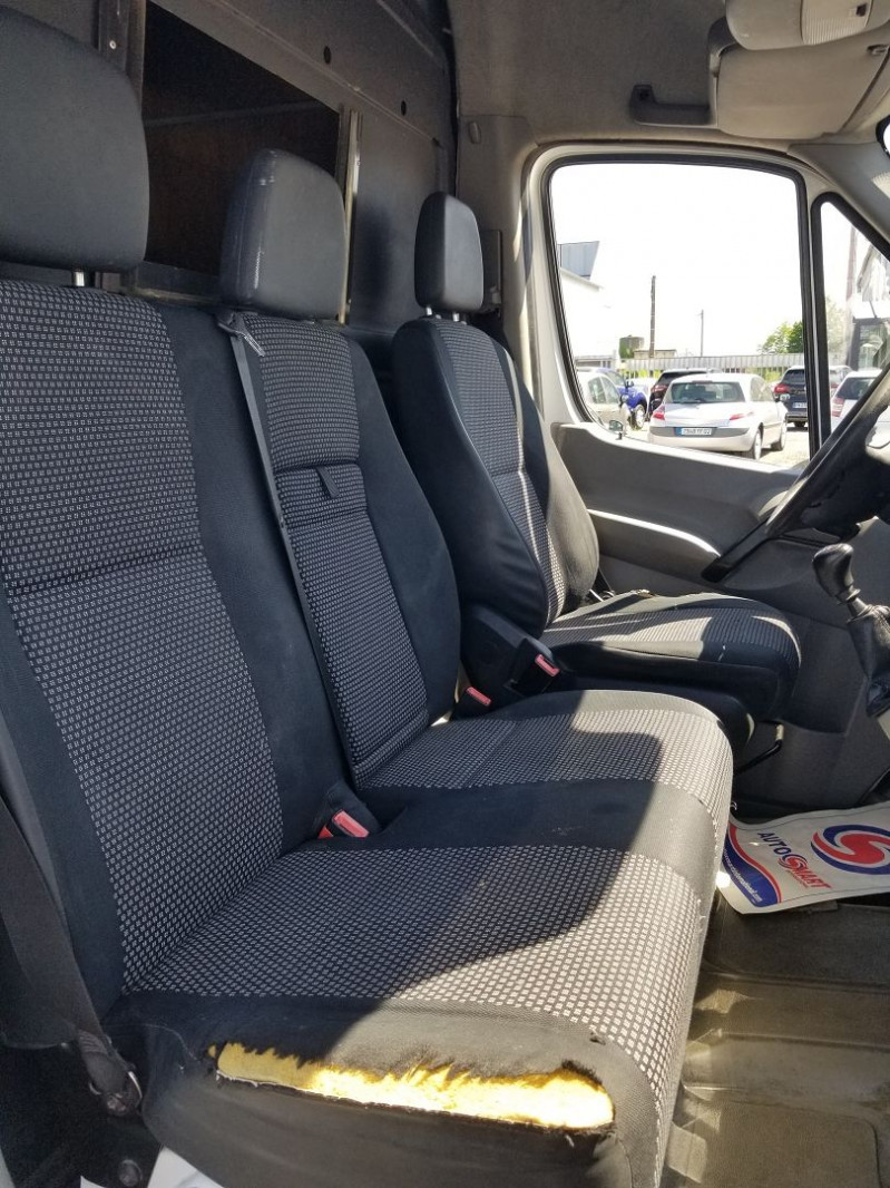 Photo 12 de l'offre de MERCEDES-BENZ SPRINTER FG 308 35N (LONG UTILE 3,26M) 3T2 à 11990€ chez Auto VEC