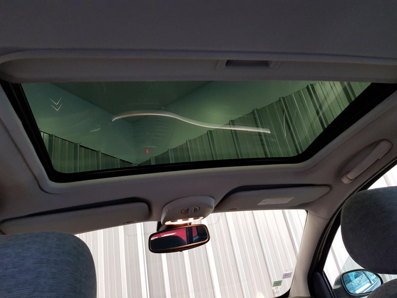 Photo 13 de l'offre de CITROEN C5 1.6 HDI110 PACK AMBIANCE à 5490€ chez Auto VEC