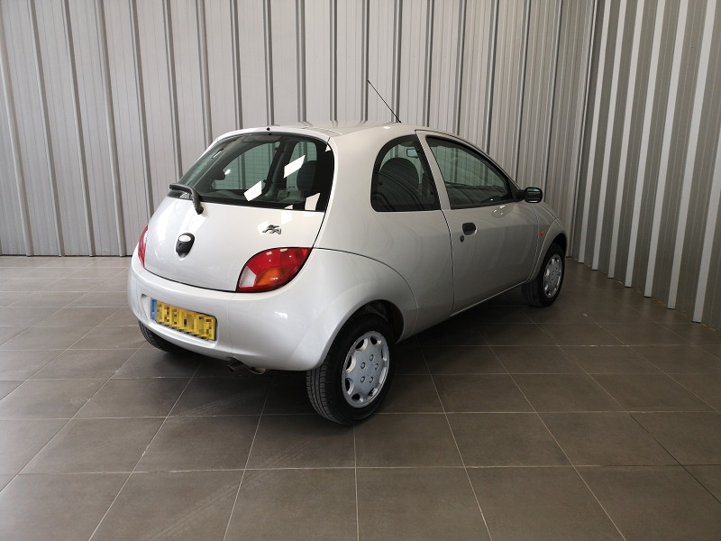 Photo 5 de l'offre de FORD KA 1.3 60CH OBSESSION 3P à 4490€ chez Auto VEC